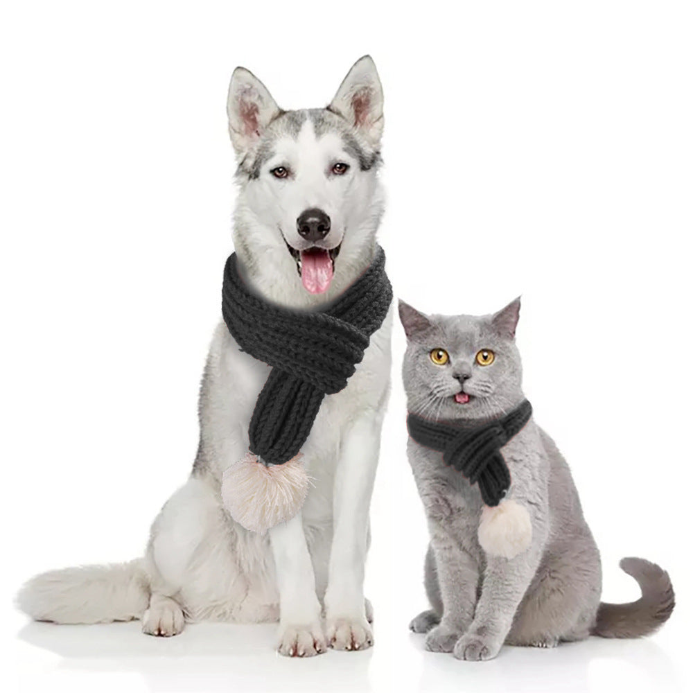 Pet Christmas Wool Scarf – Cozy Festive Accessory