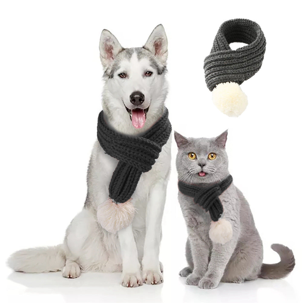 Pet Christmas Wool Scarf – Cozy Festive Accessory
